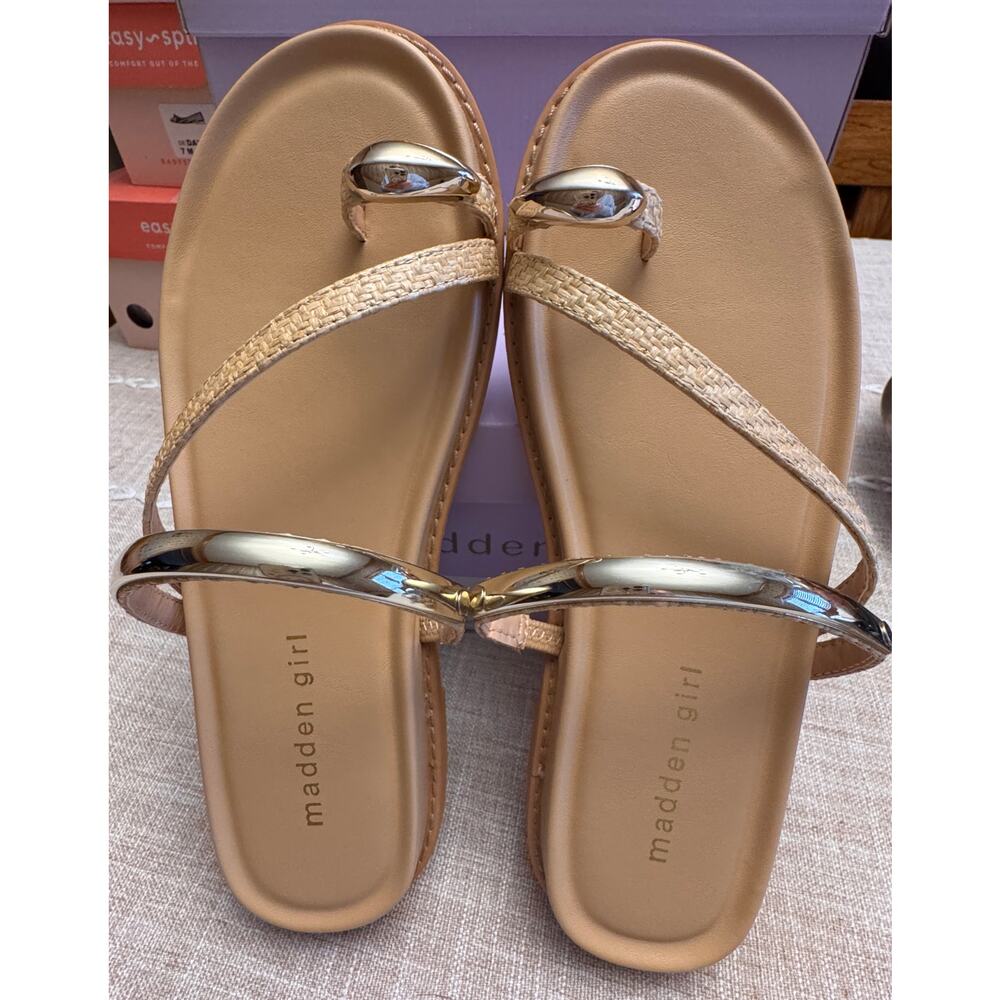 Madden Girl Caribbean Raffia Sandals- Beige and Silver 7.5